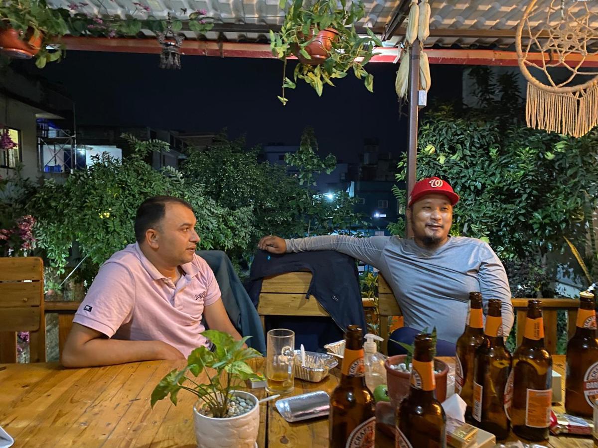 Birds Nest Hostel Катманду Екстериор снимка