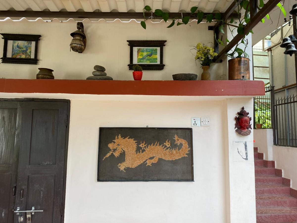 Birds Nest Hostel Катманду Екстериор снимка